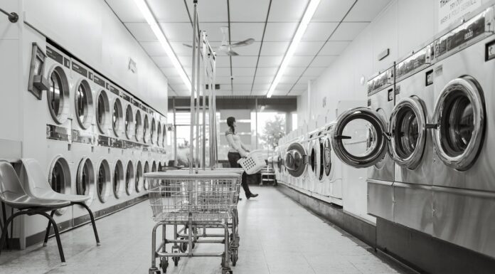 Lavanderia self service: una strada verso l’indipendenza finanziaria Lavanderia self service