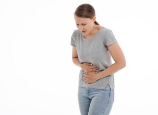 Disturbi allo stomaco, come comportarci? Seguiamo alcuni suggerimenti Disturbi allo stomaco