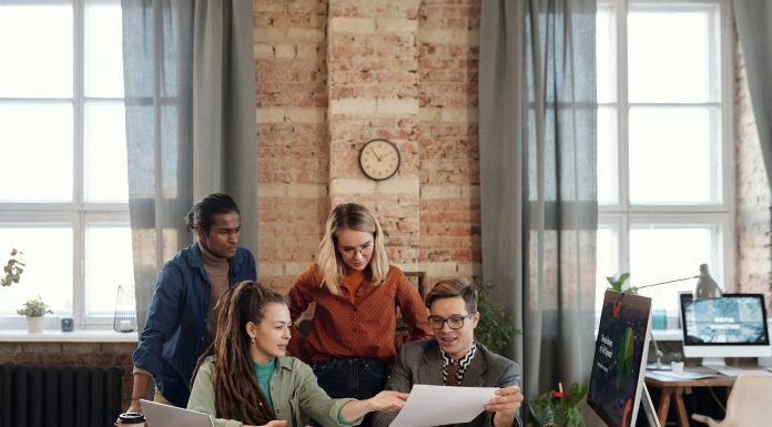 Come definire una strategia di marketing per la tua attività strategia di marketing per la tua azienda