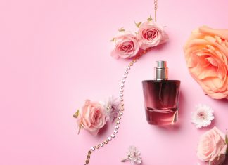 Un profumo elegante e non convenzionale: Aromatics Elixir profumo elegante