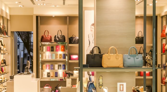 I segreti di successo per allestire vetrine accattivanti e invitanti allestire vetrine