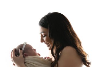 Diventare babysitter: come intraprendere una professione impegnativa e coinvolgente
