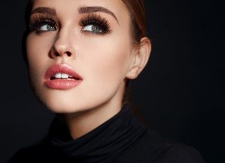 I mascara allunganti: l’alleato segreto per uno sguardo incantevole mascara allunganti