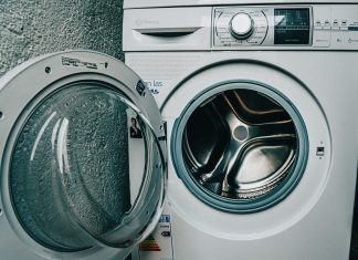 Manutenzione lavatrice: cosa fare per mantenerla efficiente Manutenzione lavatrice